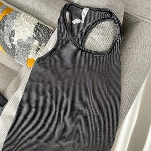Lululemon work out top